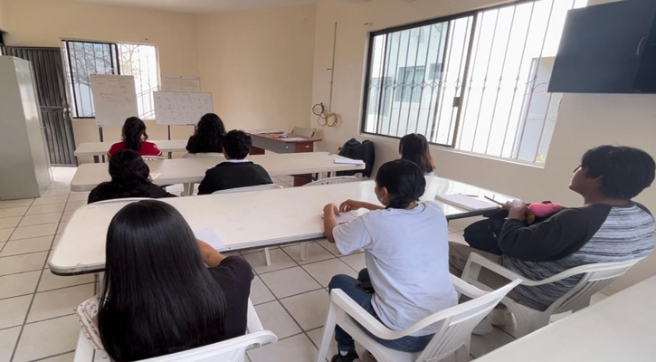 Iniciaron las clases de inglés en el CDC de Las Palmas en CSL