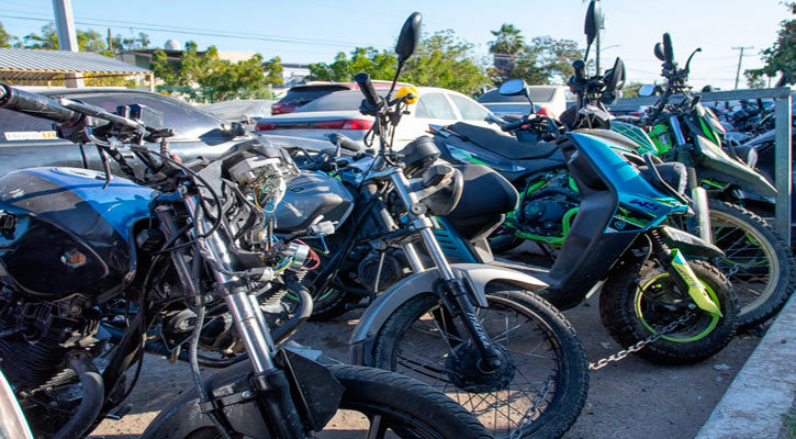 Se aplican en promedio 6 multas diarias a motociclistas en La Paz