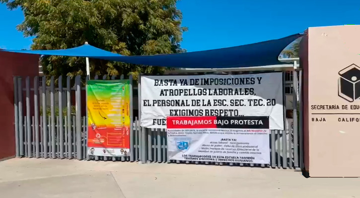No quieren en la Secundaria 20 que regrese anterior Directora; en la 17 ya investigan