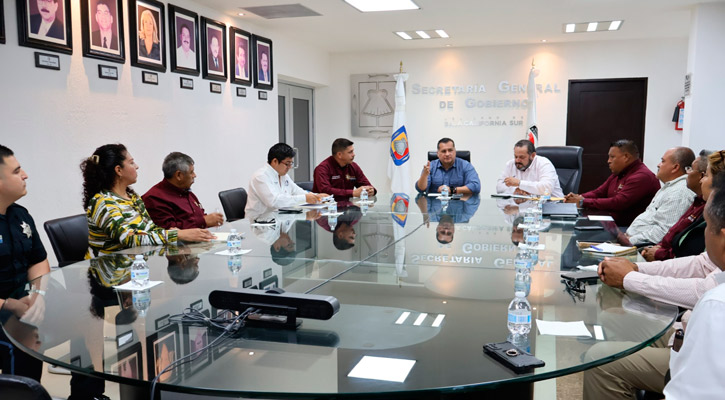 Atiende gobierno de BCS a la organización civil Unión de Policías Municipales Atiende gobierno de BCS a la organización civil Unión de Policías Municipales