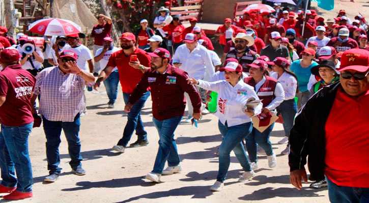 Recorrió Christian Agúndez la colonia Tierra y Libertad en CSL Recorrió Christian Agúndez la colonia Tierra y Libertad en CSL