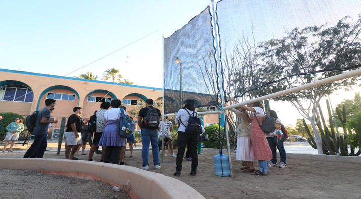Presentó la UABCS proyecto innovador de atrapanieblas y neblinómetros para el estudio de la captación de agua en BCS