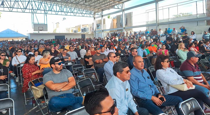 No hubo más aumento salarial a burócratas de La Paz, solo la promesa