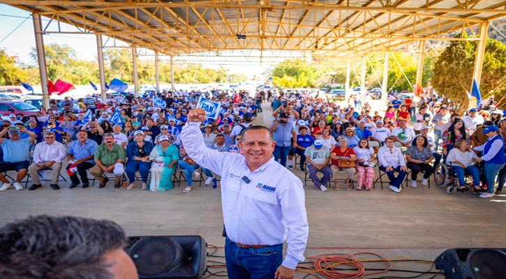 “Podré dejar de pavimentar una calle, pero a mí no se me va a morir ningún niño con cáncer”: Ernesto Ibarra “Podré dejar de pavimentar una calle, pero a mí no se me va a morir ningún niño con cáncer”: Ernesto Ibarra