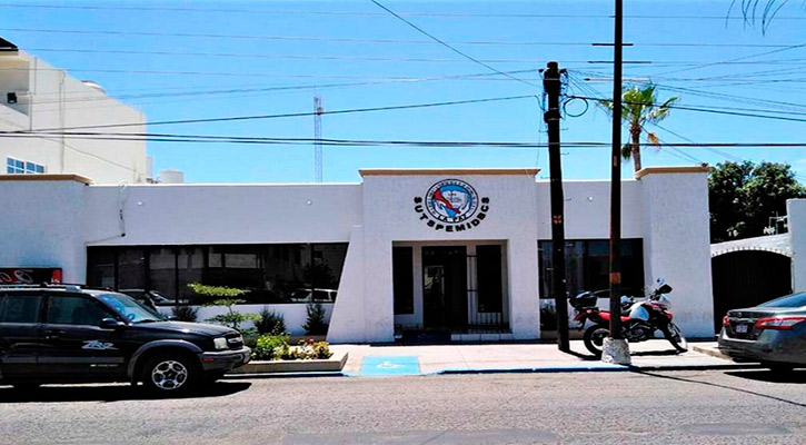 Burócratas de La Paz otra vez no laborarán; reanudarán asamblea sindical Burócratas de La Paz otra vez no laborarán; reanudarán asamblea sindical