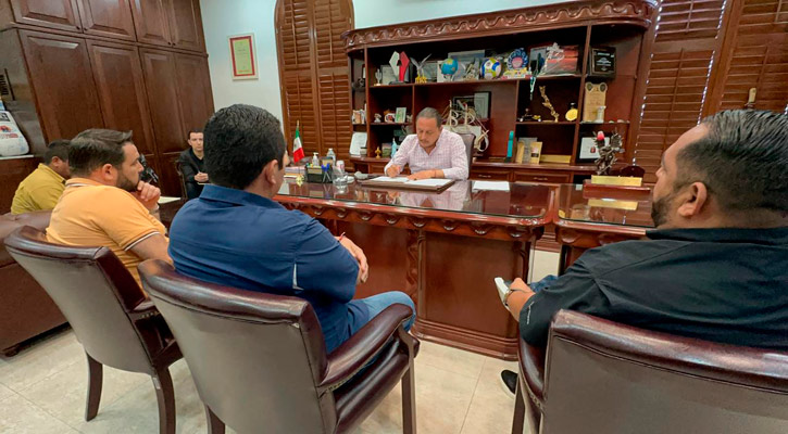 Analiza gobierno de Los Cabos otorgar plazas laborales a personal de la Cruz Roja Analiza gobierno de Los Cabos otorgar plazas laborales a personal de la Cruz Roja