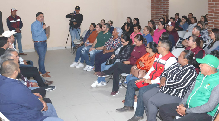 “Mejorar el servicio de salud y prestaciones del personal, son prioridad para la Cuarta Transformación”: Homero Davis “Mejorar el servicio de salud y prestaciones del personal, son prioridad para la Cuarta Transformación”: Homero Davis