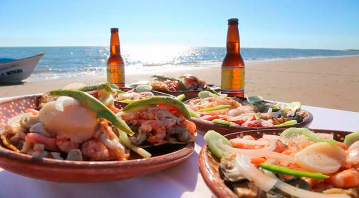 Restauranteros y ciudadanos de La Paz en contra de la Ley Seca por elecciones Restauranteros y ciudadanos de La Paz en contra de la Ley Seca por elecciones