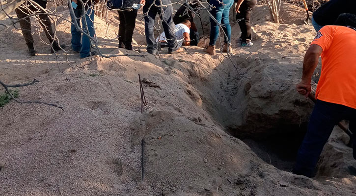 Podrían tratarse de 3 mujeres y 15 hombres los cuerpos del arroyo El Cajoncito