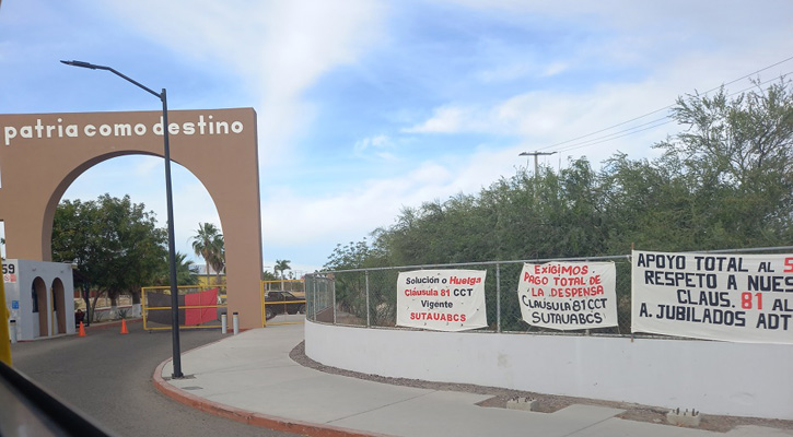 Continúa huelga en la UABCS; posturas encontradas sobre clases en línea Continúa huelga en la UABCS; posturas encontradas sobre clases en línea