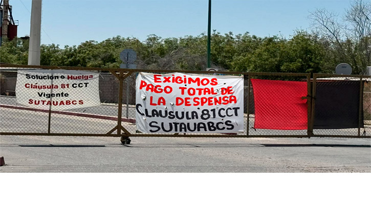 Huelga en UABCS es por un bono de despensa; no se perderá el semestre, dice Rector Huelga en UABCS es por un bono de despensa; no se perderá el semestre, dice Rector