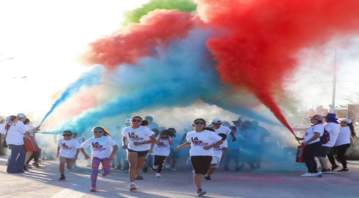 Se celebró la tercera edición de la Carrera de Colores en La Paz
