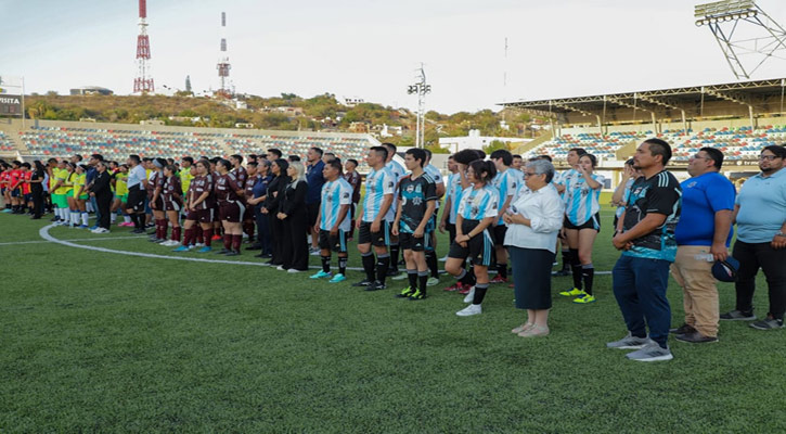 Inauguró el Gobernador la segunda edición de la Copa Pazífica de Futbol