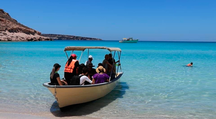 Impulsan en La Paz el ordenamiento de los servicios náutico-recreativos en el malecón