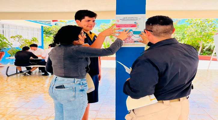 Dan a jóvenes pláticas de prevención de delito de secuestro y extorsión