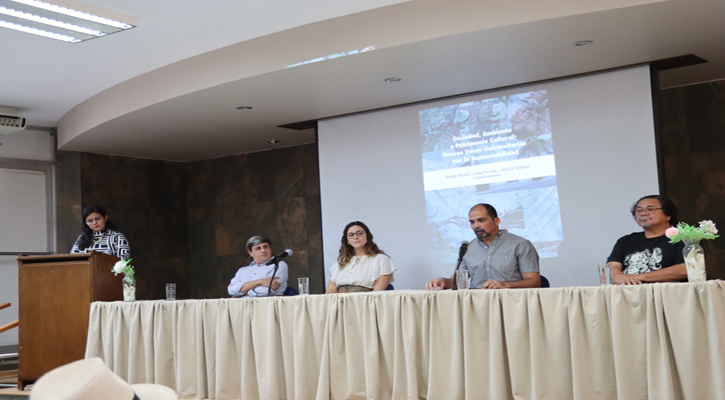 Presentan en la UABCS libro de ensayos enfocados en los temas de sociedad, ambiente y patrimonio
