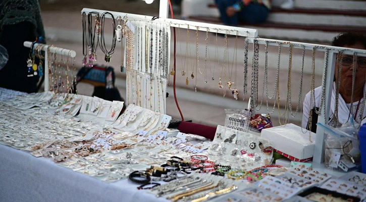 Se instala el “Mercado en el Jardín” todos los sábados y domingos en la plaza León Cota en CSL