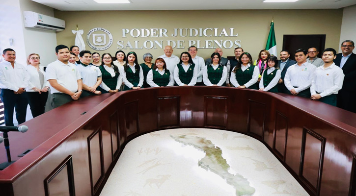 Asistió el Gobernador a la instalación del I Pleno Juvenil del TSJ y del Consejo de la Judicatura