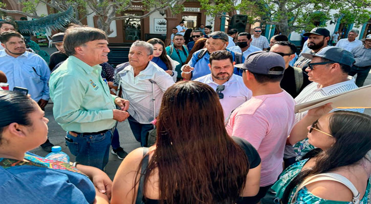 “No se dará de baja a las personas que sí están trabajando”: Oscar Leggs “No se dará de baja a las personas que sí están trabajando”: Oscar Leggs