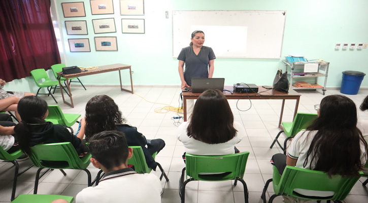 Imparte la Secretaría de Salud pláticas sobre el consumo de sustancias adictivas Imparte la Secretaría de Salud pláticas sobre el consumo de sustancias adictivas