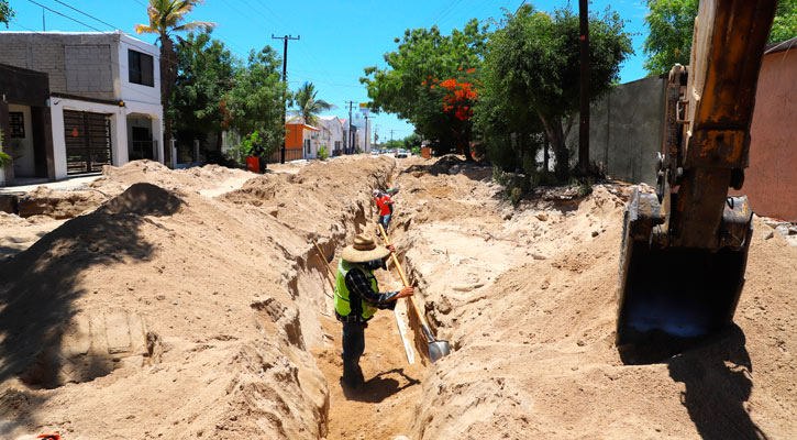 Avanza programa de vialidades del gobierno de BCS