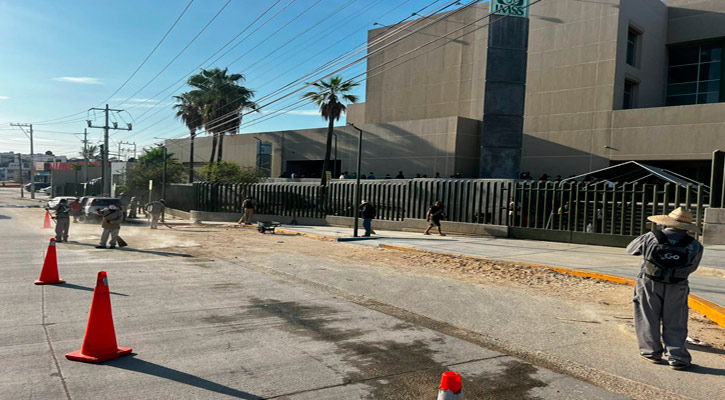 Retiraron arena, basura y otros residuos en la colonia Guaymitas en SJC