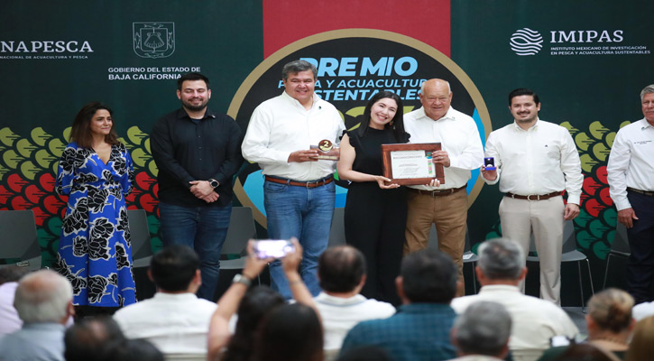 Entregó el Gobernador el Premio Nacional de Pesca y Acuacultura Sustentables