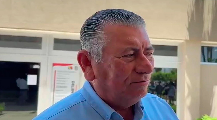 “Si Diputados nos ignoran, es porque obedecen a intereses oscuros”, dice dirigente transportista “Si Diputados nos ignoran, es porque obedecen a intereses oscuros”, dice dirigente transportista