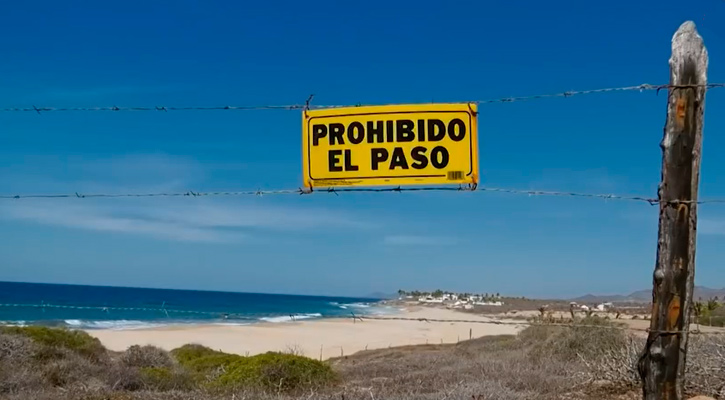 Perdió amparo el Ayuntamiento de La Paz para liberar acceso a playa de Puerto Mejía