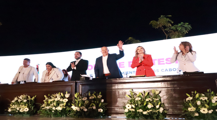 “Juntos construiremos el bienestar de los cabeños”: Víctor Castro