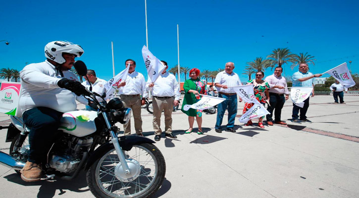 Entregó el Gobernador apoyos de autoempleo y emprendimiento en La Paz