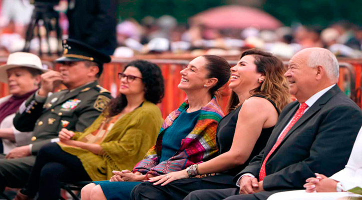 “Con el gobierno de AMLO se han sentado las bases para un México más justo y equitativo”: Víctor Castro “Con el gobierno de AMLO se han sentado las bases para un México más justo y equitativo”: Víctor Castro