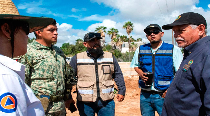 Atiende Protección Civil de BCS a vecinos de Lomas del Faro en CSL