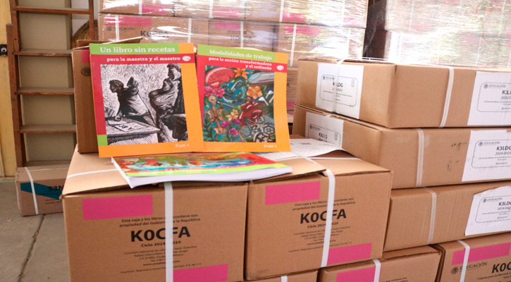 Distribuyen nuevos libros de texto gratuitos para preescolar y telesecundaria en BCS Distribuyen nuevos libros de texto gratuitos para preescolar y telesecundaria en BCS