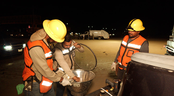 Rehabilitan y mejoran alumbra en alrededores de escuelas de Los Cabos