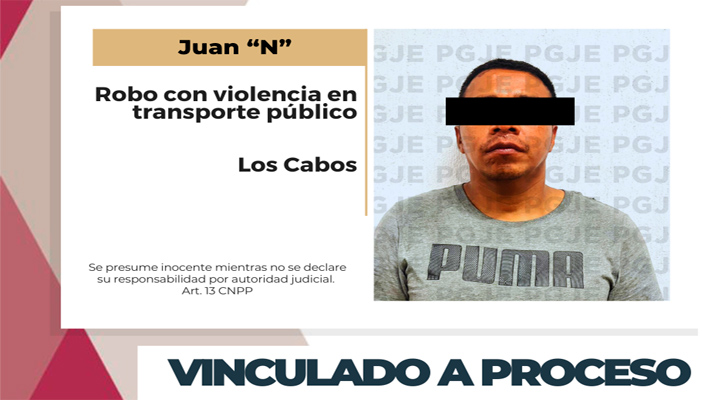 Vinculan a proceso a imputado por robo con violencia en transporte público en SJC