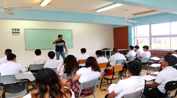 Capacita SEP a más de 2 mil docentes de preparatoria de BCS sobe la Nueva Escuela Mexicana Capacita SEP a más de 2 mil docentes de preparatoria de BCS sobe la Nueva Escuela Mexicana