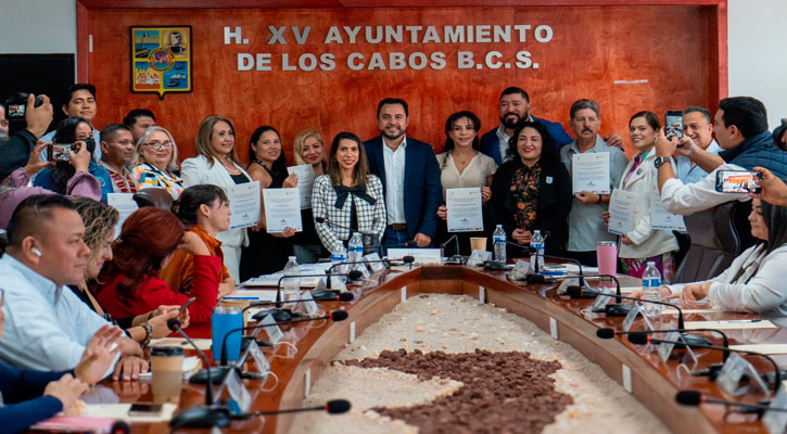 Instaló Alcalde de Los Cabos el Comité de Ciudades Hermanas