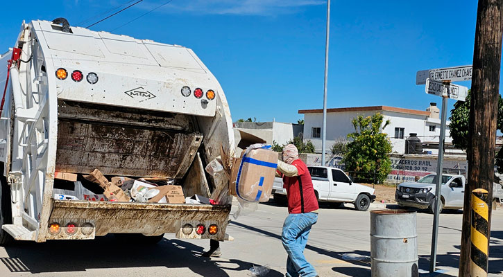 Refuerza Servicios Públicos de Los Cabos recolección de basura doméstica en temporada navideña Refuerza Servicios Públicos de Los Cabos recolección de basura doméstica en temporada navideña