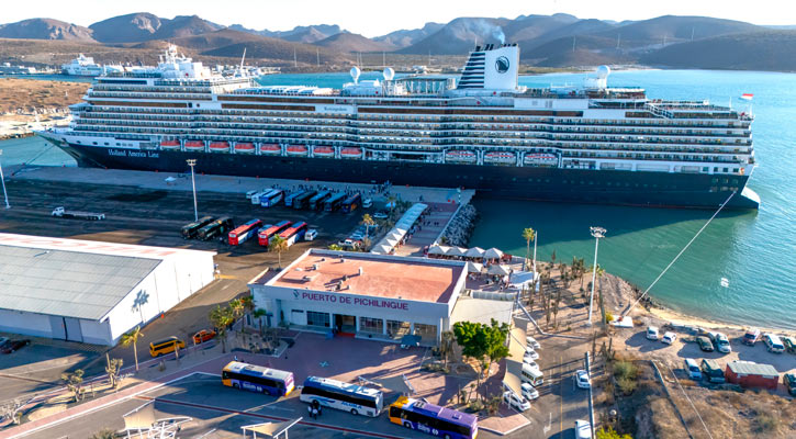 Llegan los cruceros Koningsdam y Grand Princess a La Paz y Loreto Llegan los cruceros Koningsdam y Grand Princess a La Paz y Loreto