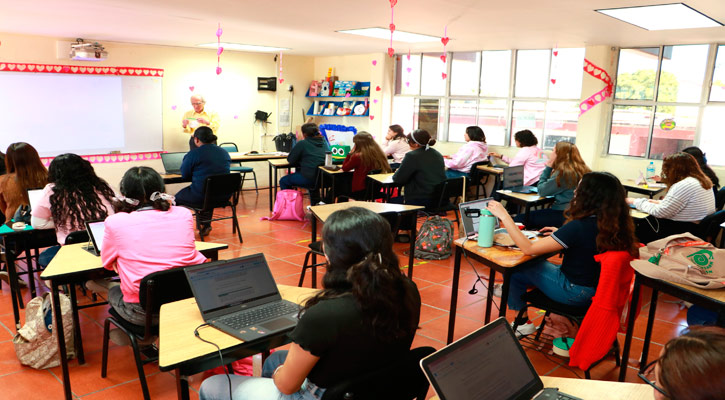 Se preparan normalistas de BCS con apego a la Nueva Escuela Mexicana