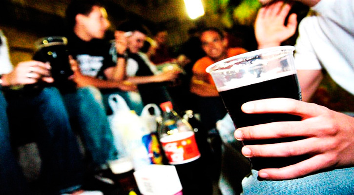 Cero tolerancia a bares que venden alcohol a menores de edad en Los Cabos; clausuraron 2 el fin de semana   