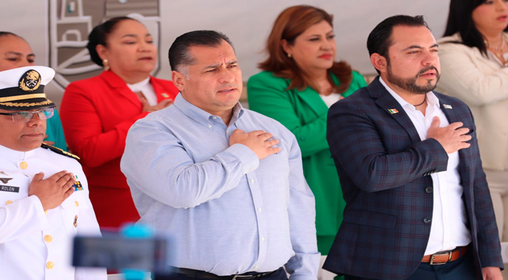 “La bandera nacional, símbolo de nuestra identidad y de la unidad de pueblo mexicano”: Saúl González “La bandera nacional, símbolo de nuestra identidad y de la unidad de pueblo mexicano”: Saúl González