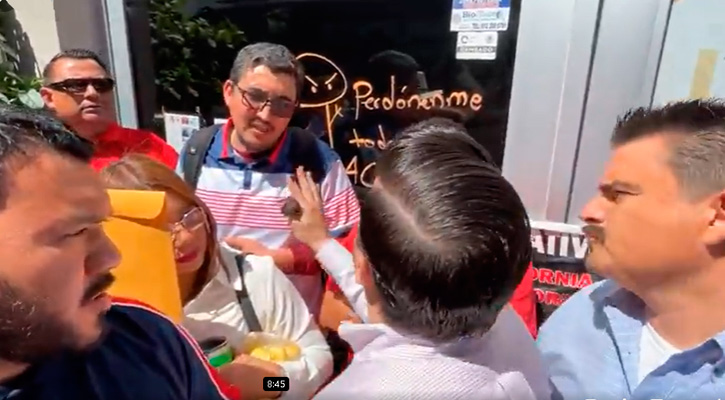 Trabajadores de la educación bloquearon Congreso de BCS por exclusión de punto de acuerdo Trabajadores de la educación bloquearon Congreso de BCS por exclusión de punto de acuerdo