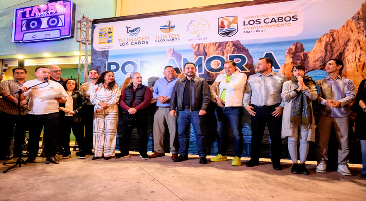 Puso en marcha alcalde Christian Agúndez la primera etapa de iluminación del Centro de CSL