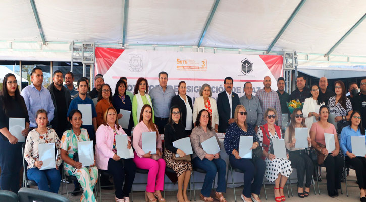 Entregó SEP 61 plazas a personal de apoyo y asistencia a la educación en BCS