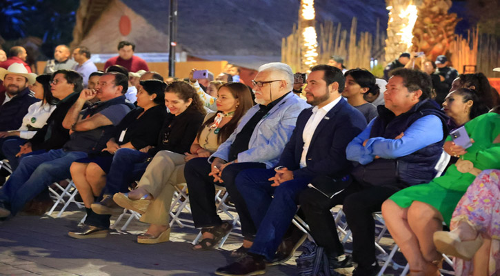 Inauguraron Festival Internacional de Cine en Loreto; presentes Joaquín Cosío y el alcalde cabeño Christian Agúndez