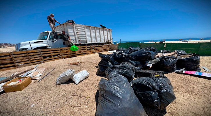 Retiran 21 toneladas de basura de playas 8 Cascadas y El Tule, en Cabo San Lucas