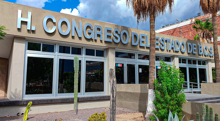 No justificó el Congreso de BCS rechazo a solicitud de desafuero de dos servidores públicos