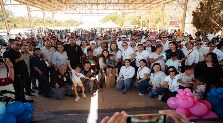 Festejó DIF a niñas y niños de la zona norte de Los Cabos Festejó DIF a niñas y niños de la zona norte de Los Cabos